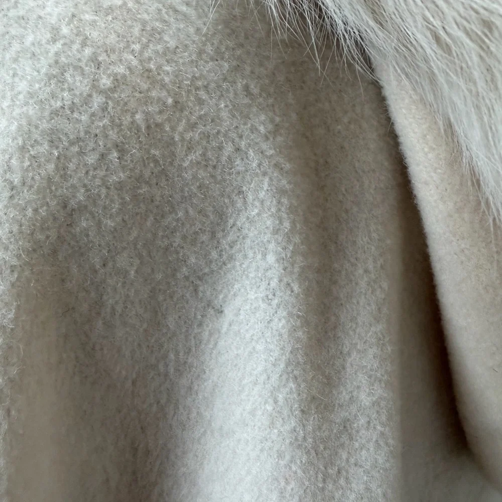 Vintage Cream Wool Alex Hayes Cape with Faux Fur Trim - Picture 8 of 12